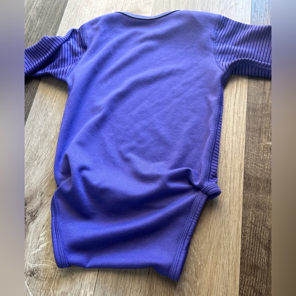 Patagonia long sleeve onsie - Picture 6 of 7